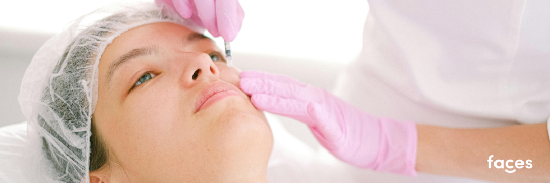 Patient getting an antiwrinkle treatment