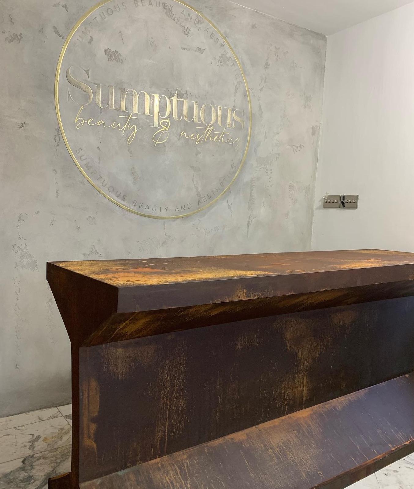 Sumptuous beauty clinic image 2