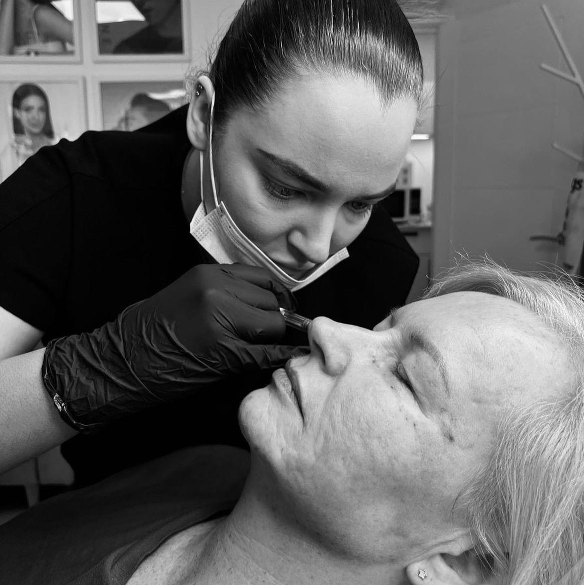 Elle Brooks Studio image 1