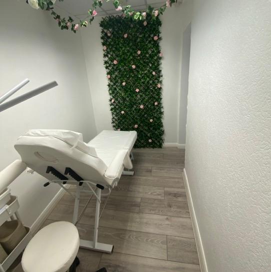 ELM Beauty & Aesthetics image 2