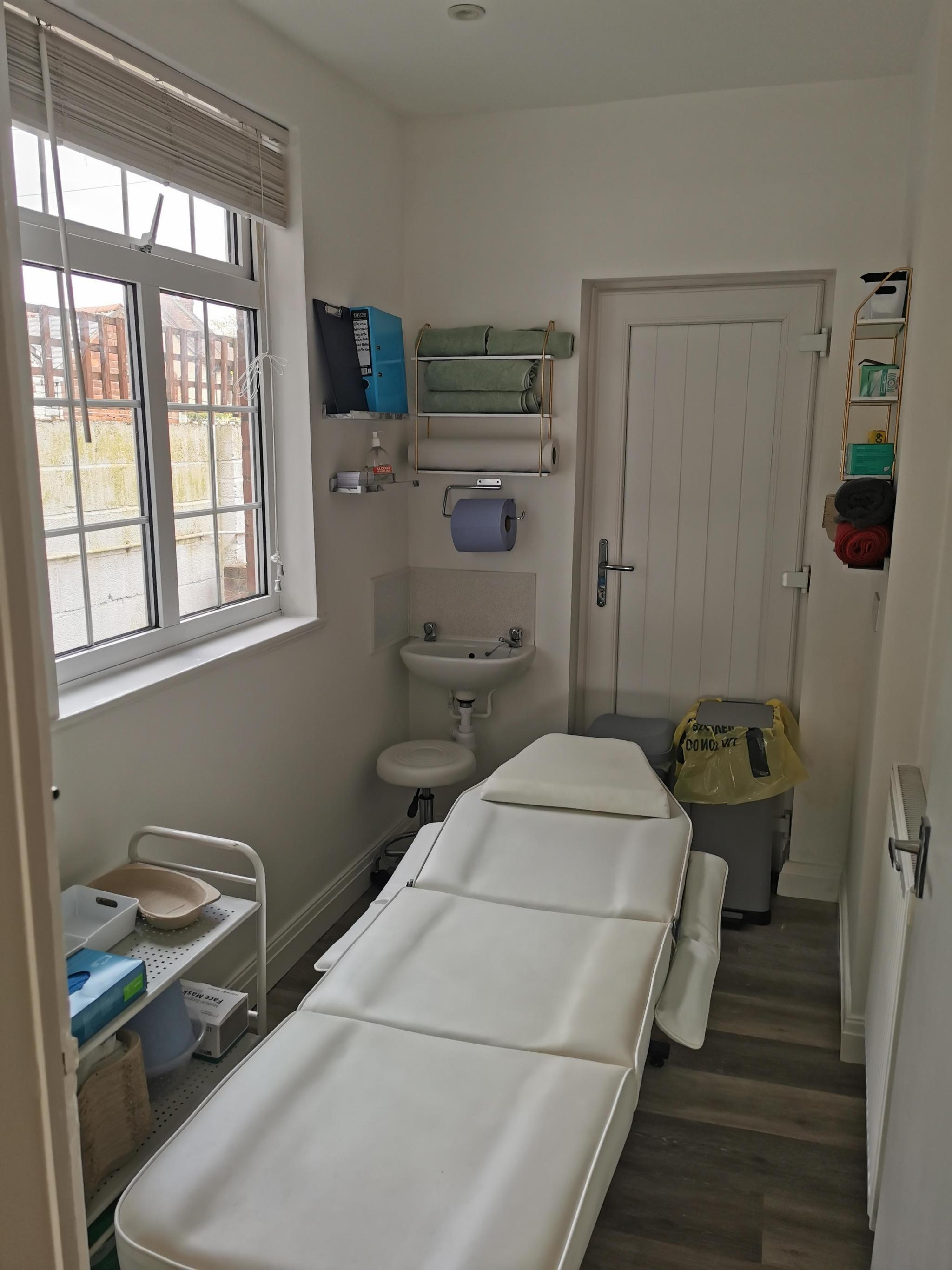Il Viso Aesthetics at Hair Strand image 1