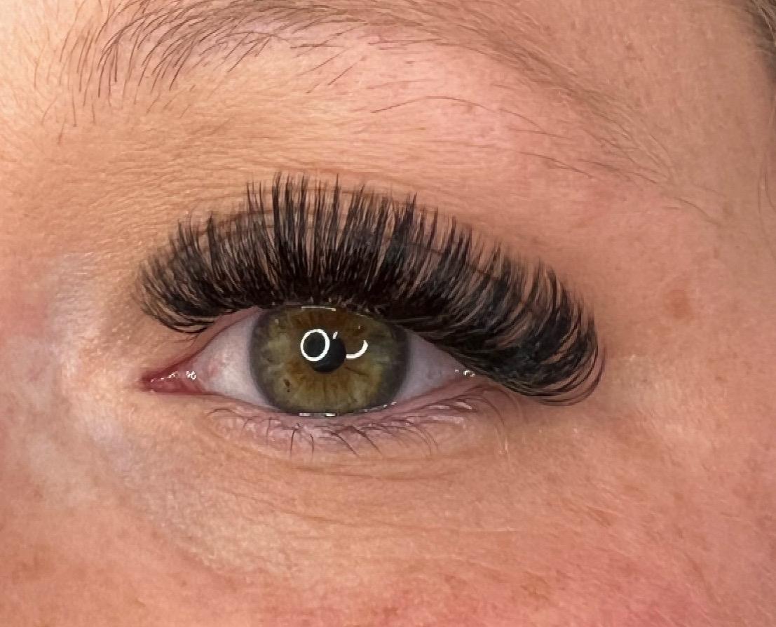 CLR LASHES image 3