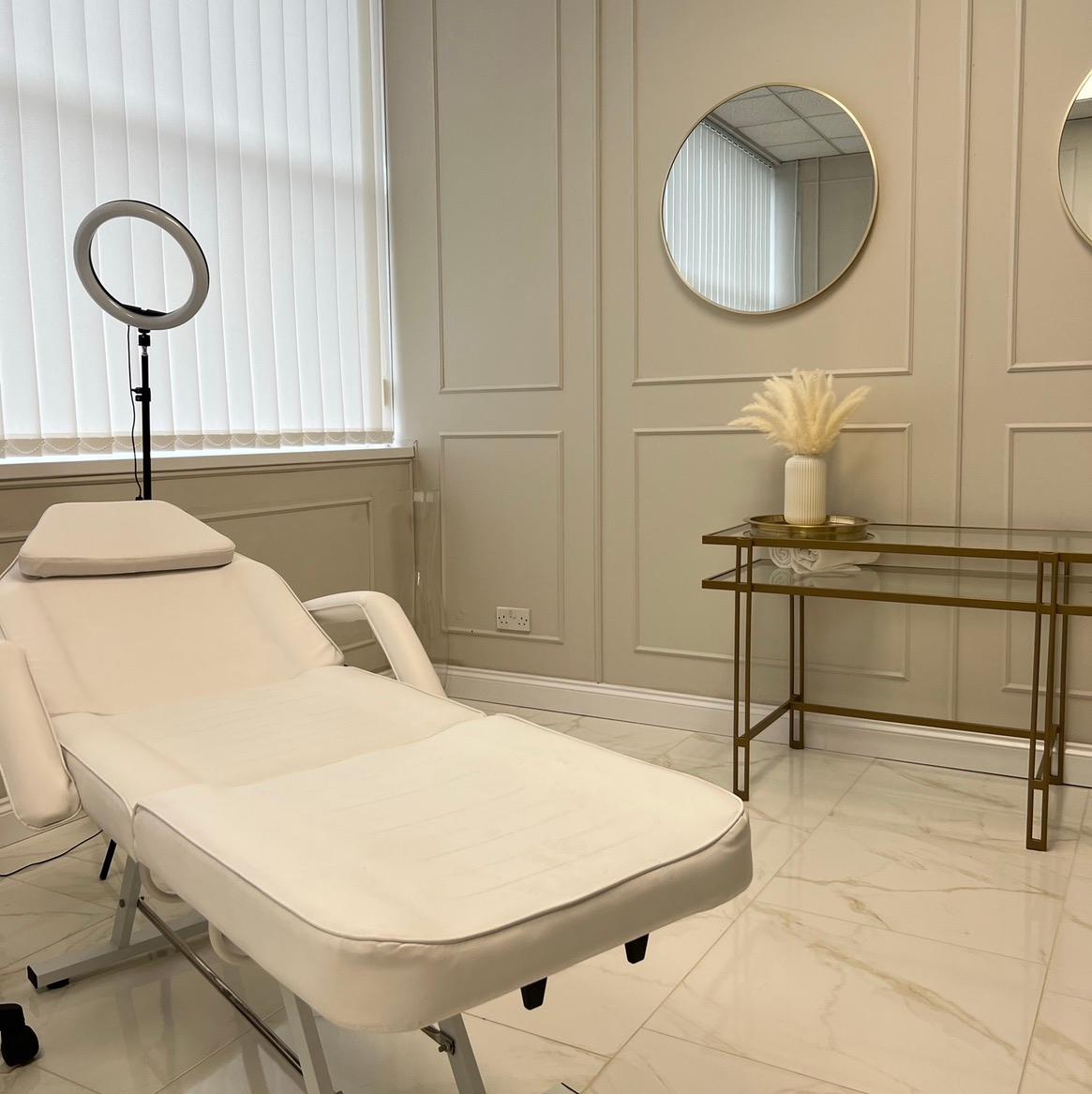 Bear Luxe Aesthetics image 1