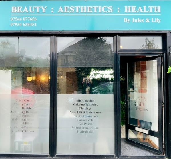 Aesthetic beauty by Jules image 1