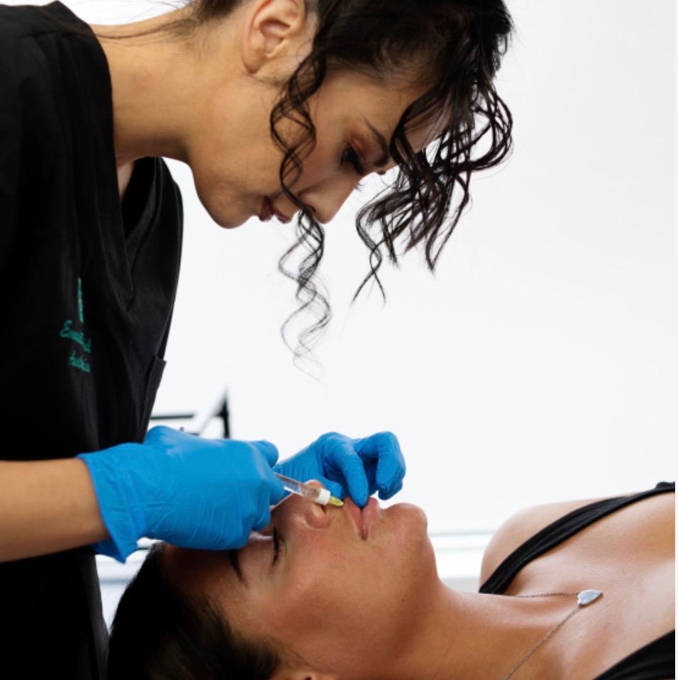 Emerald medical aesthetic clinic image 1