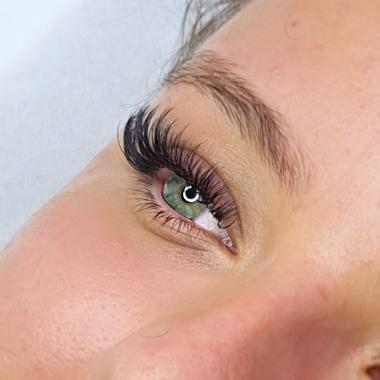 Emmas Locks Lashes and Laser image 3
