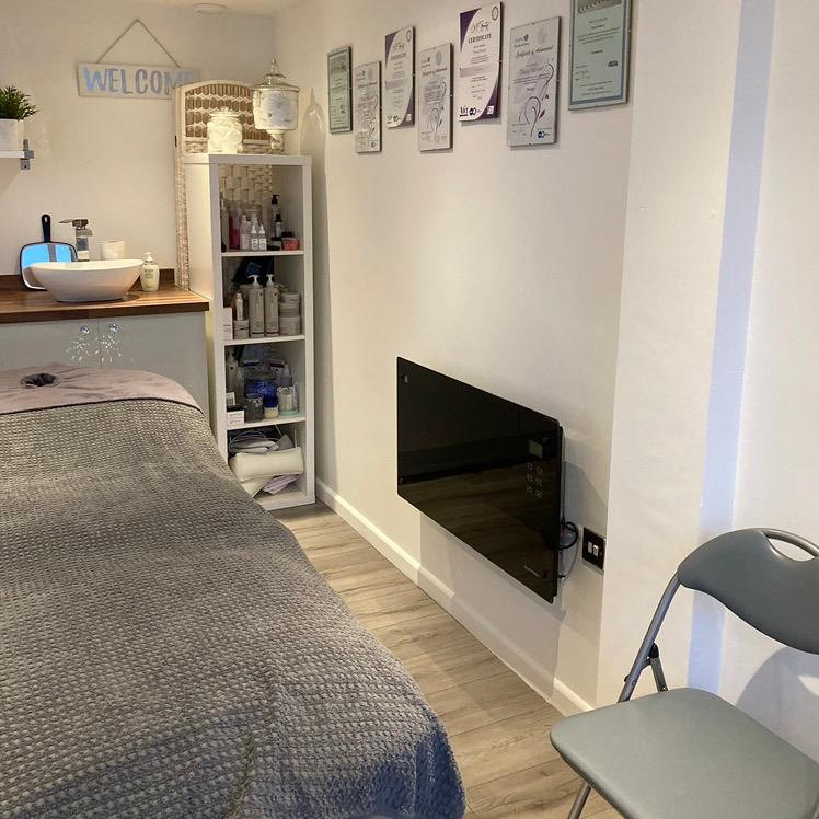 The Little Beauty and Aesthetics Room image 2
