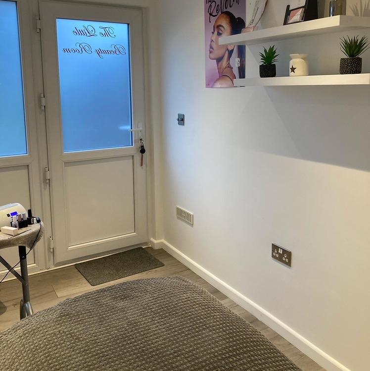 The Little Beauty and Aesthetics Room image 3