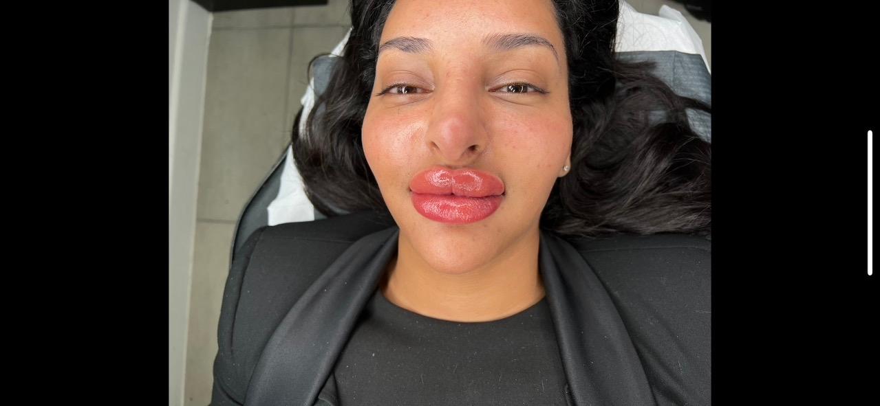 Lip Blushed Beauty by Ria image 3