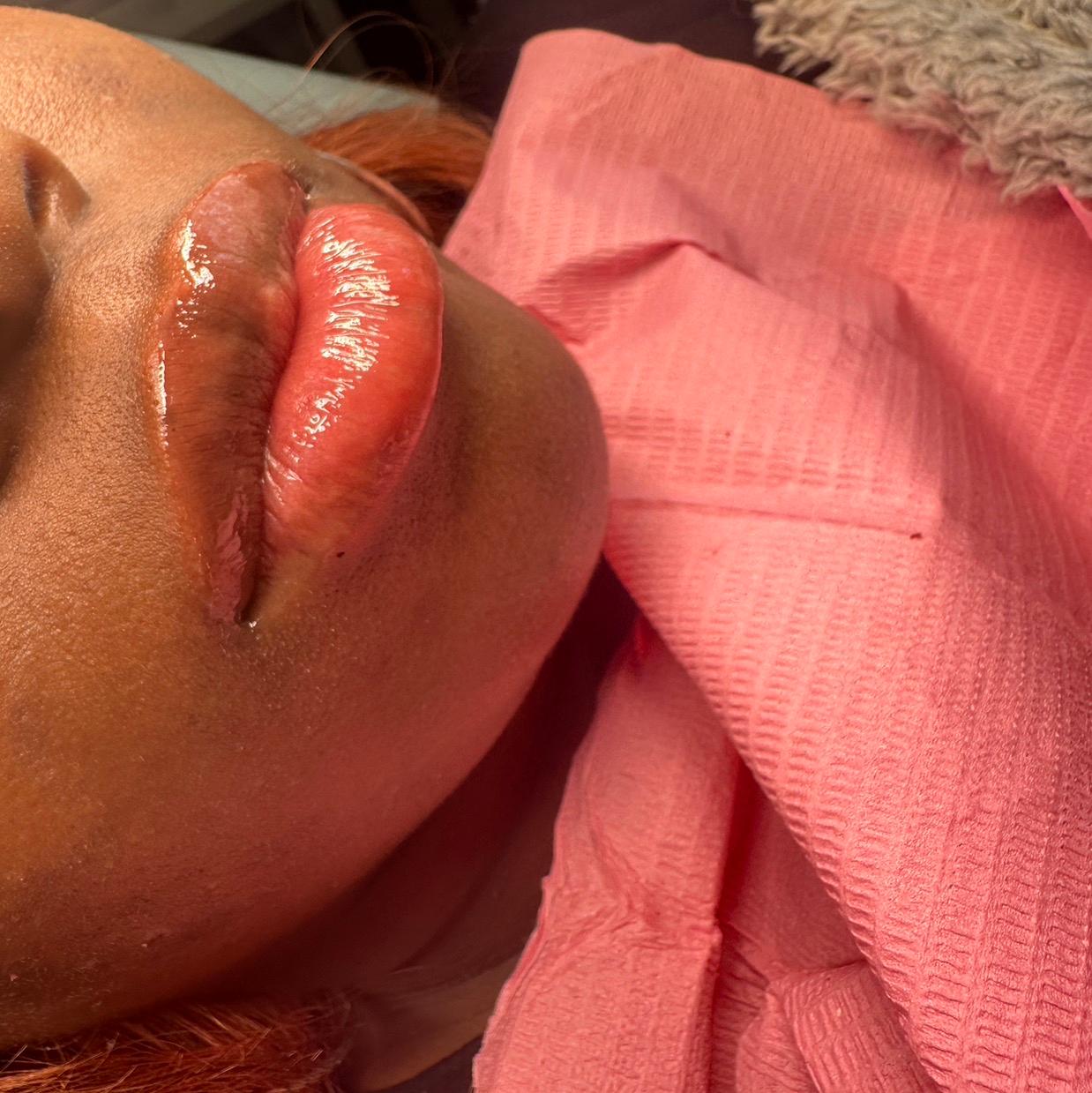 Ajlavish_cosmetics image 2