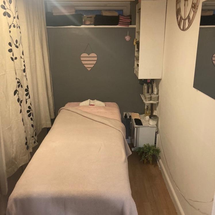 Dollies Beauty Box image 1