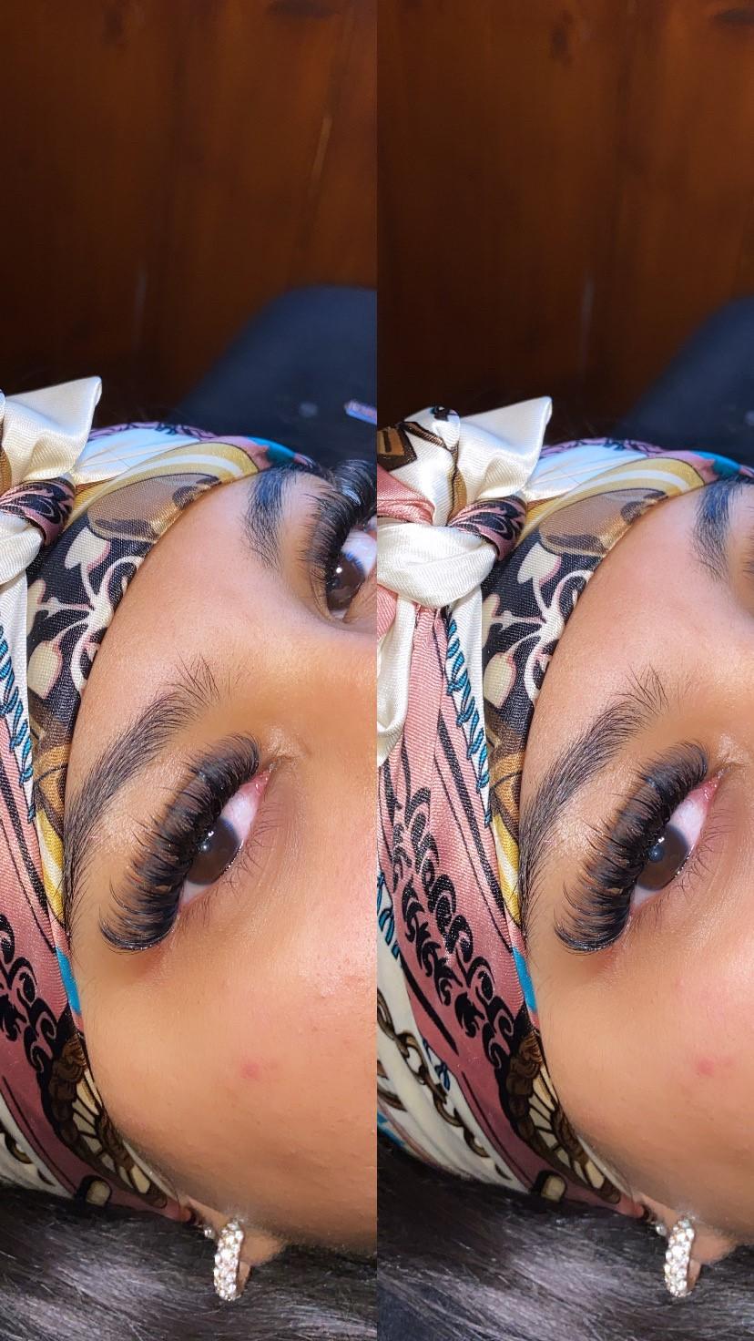 Pretty B Lashes image 2