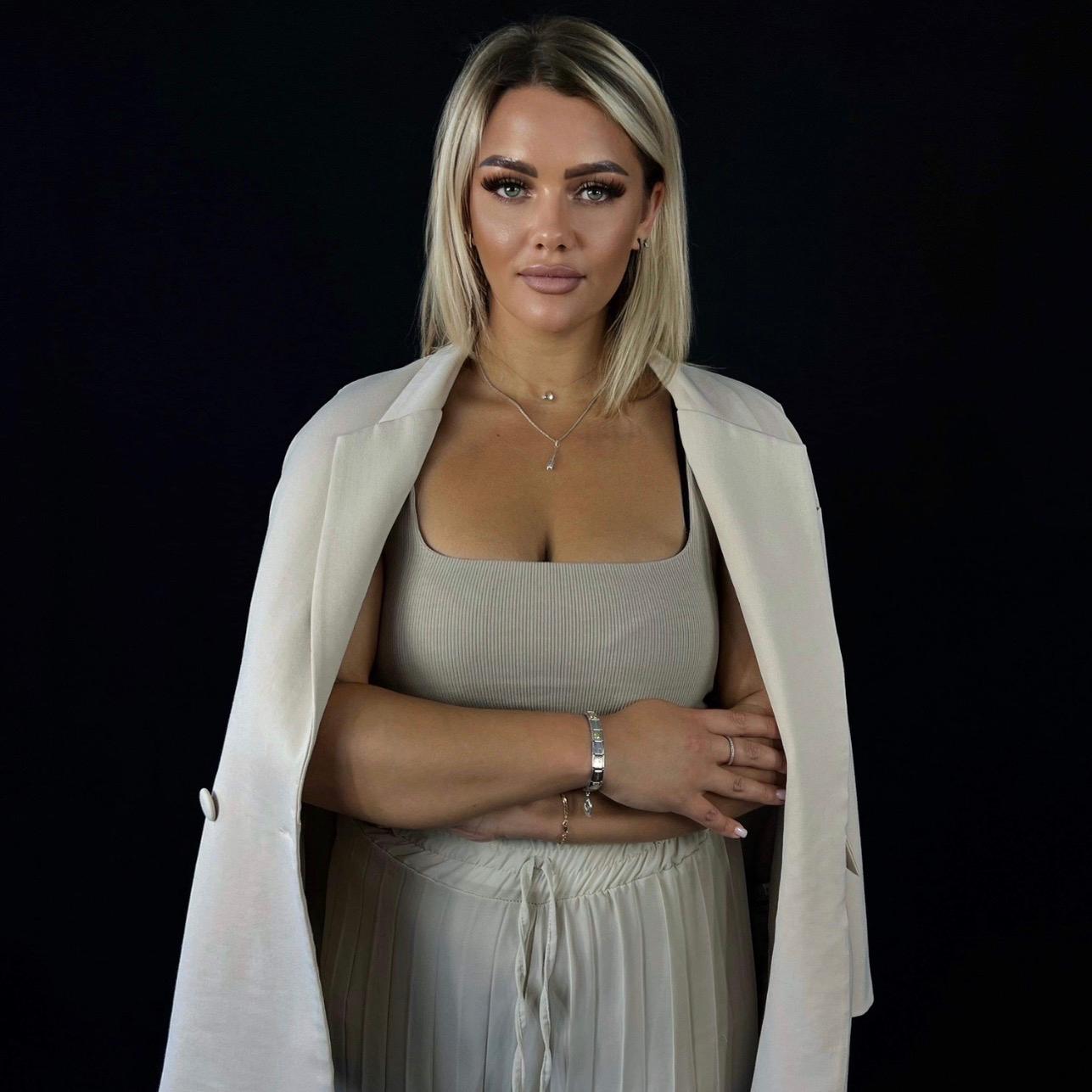 Unique Studio image 1