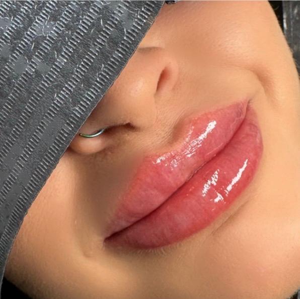 Makeover studio and aesthetics image 3