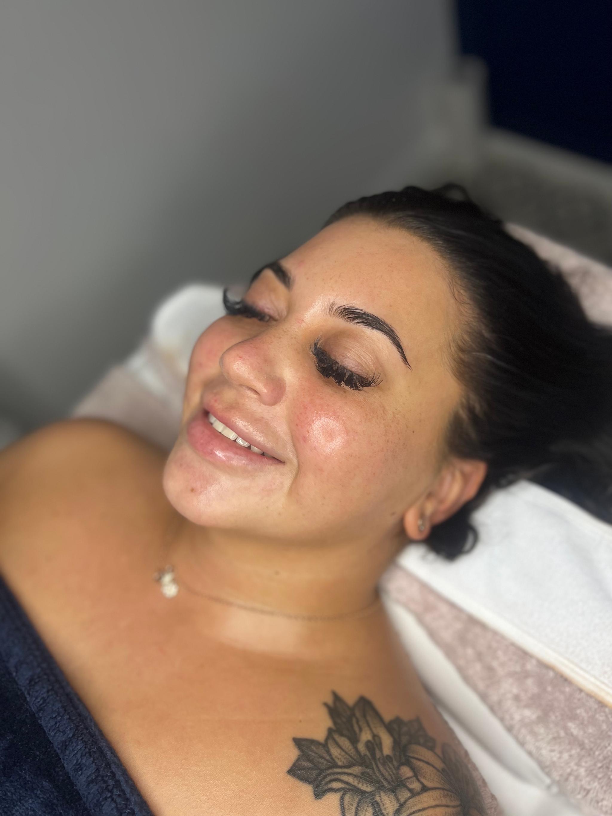 Effortless skin and laser clinic image 1
