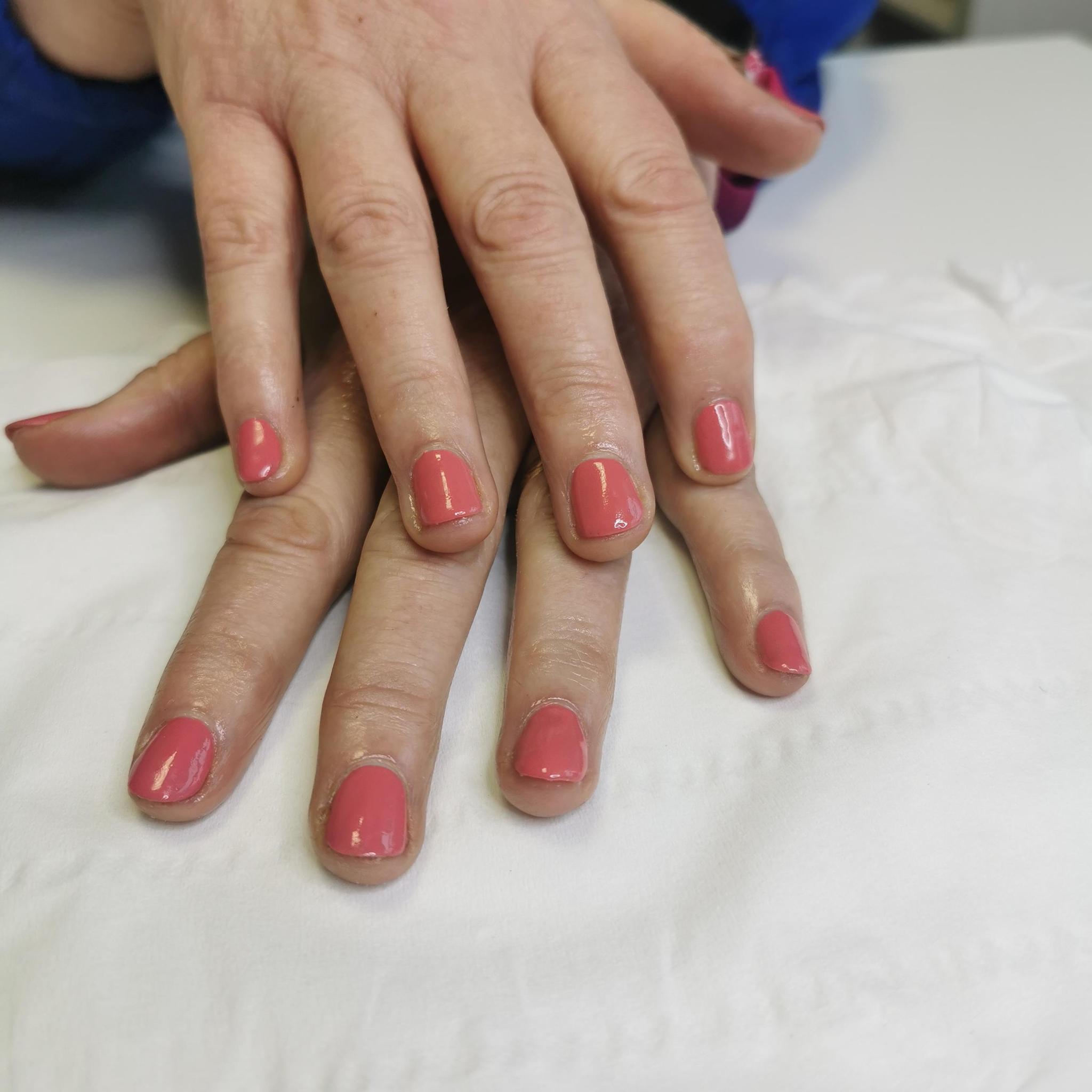 Modern nails atelier image 1