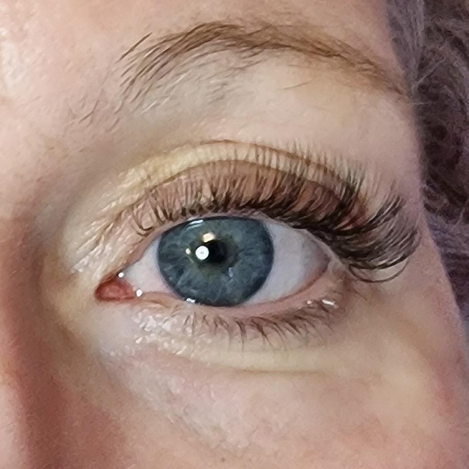 Lush Lashes By Kim image 3