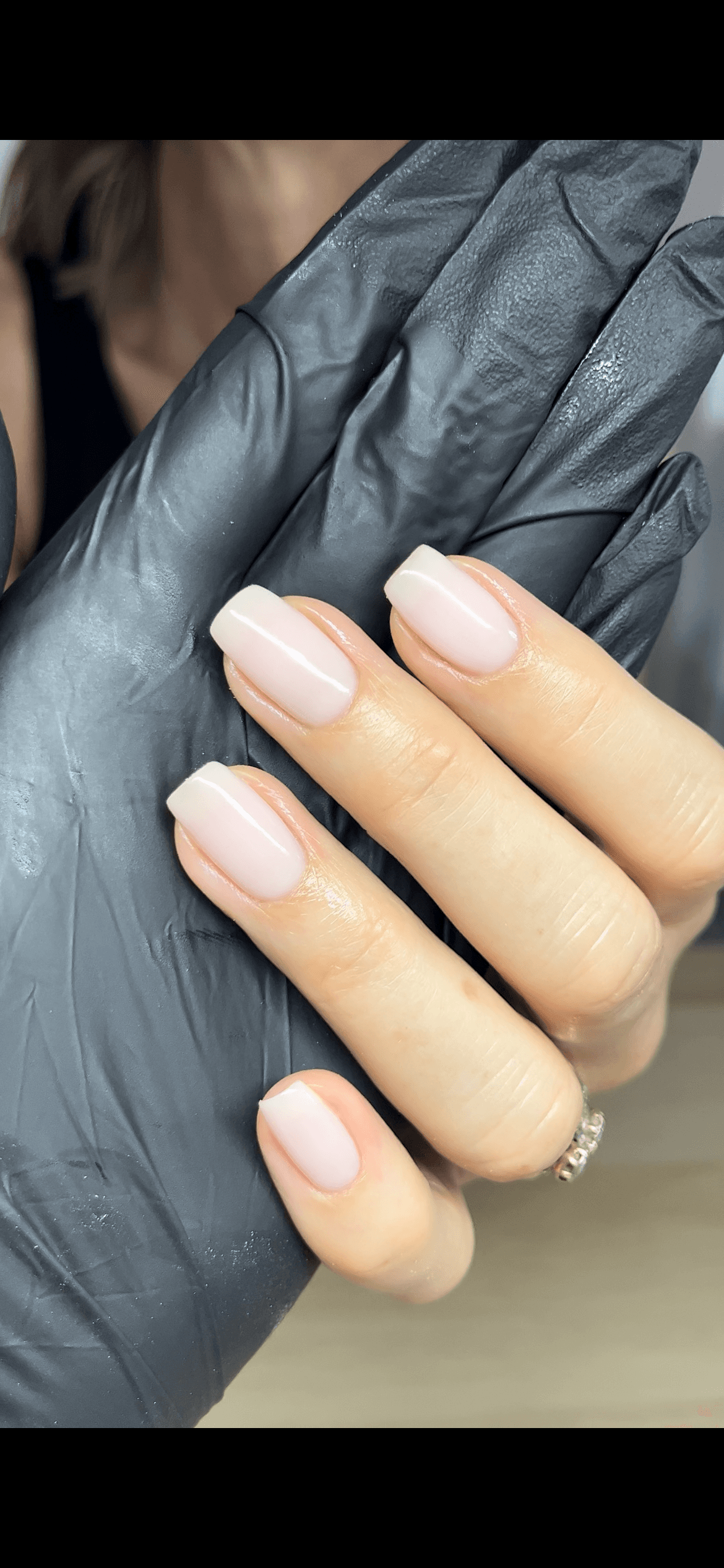 HR Beauty image 2