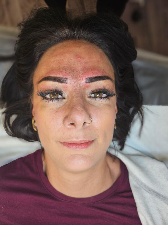 Bee Glam Beauty image 3