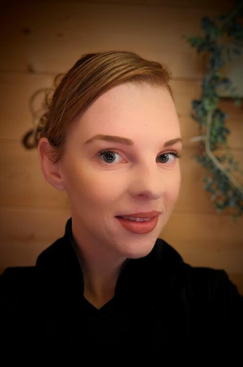 Kirsties Beauty Cabin image 3