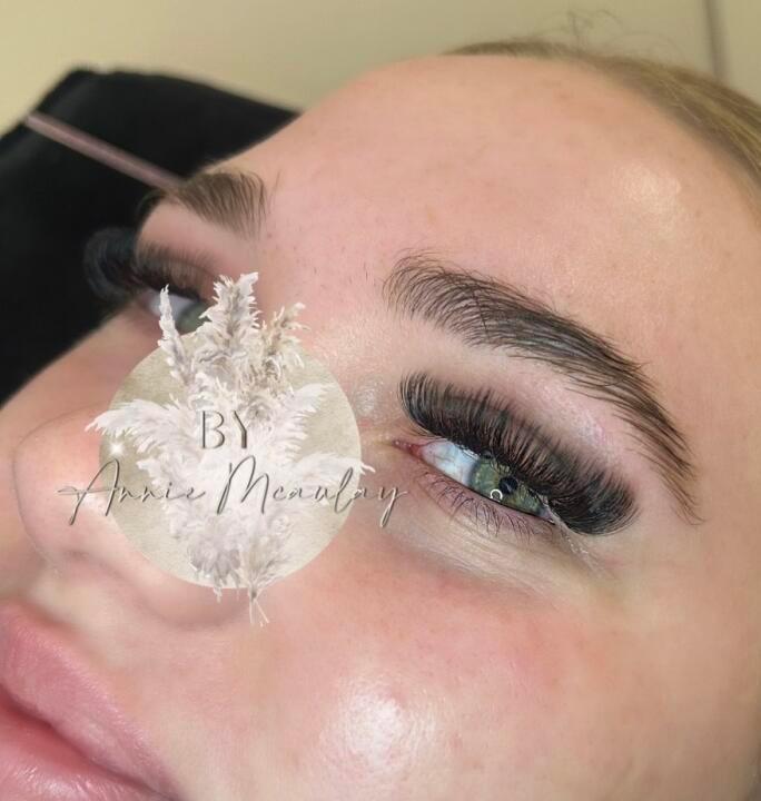 Lux salon image 3