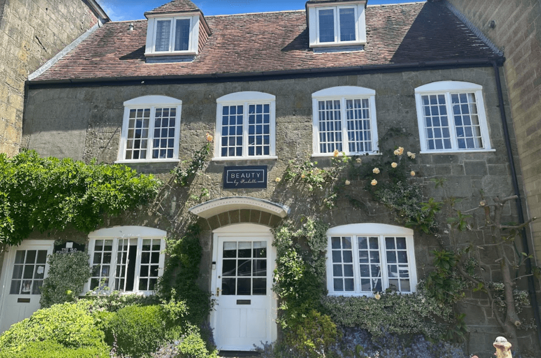 SHAFTESBURY image 1