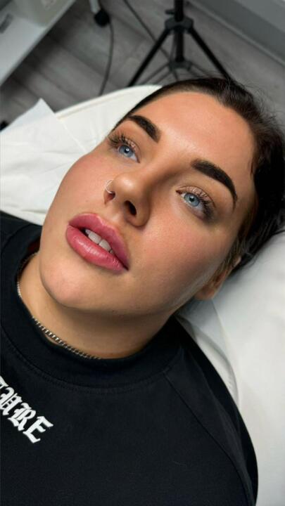 Aesthetics by Simone Mobile Service - NW UK image 1