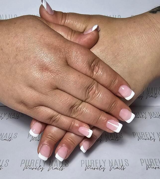 PURELY NAILS image 1