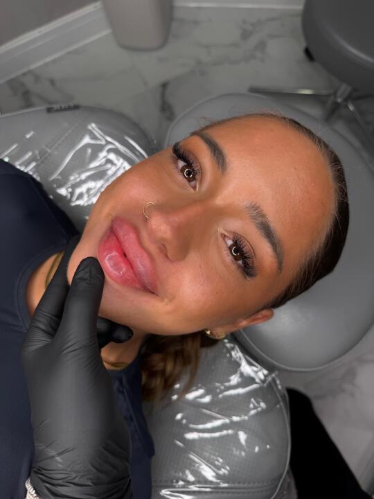 VGlow Beauty image 1