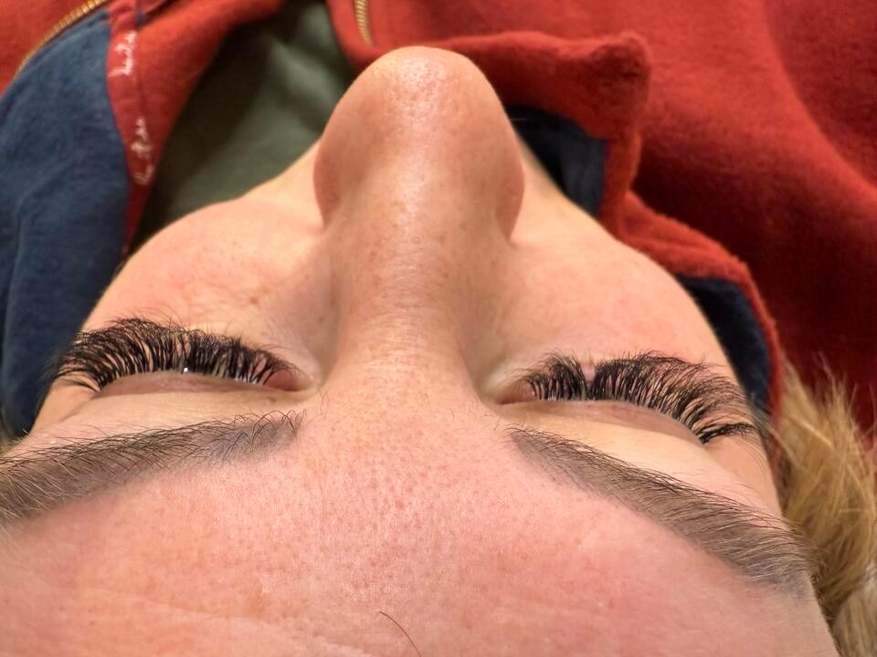 Lashes by Ellie image 2