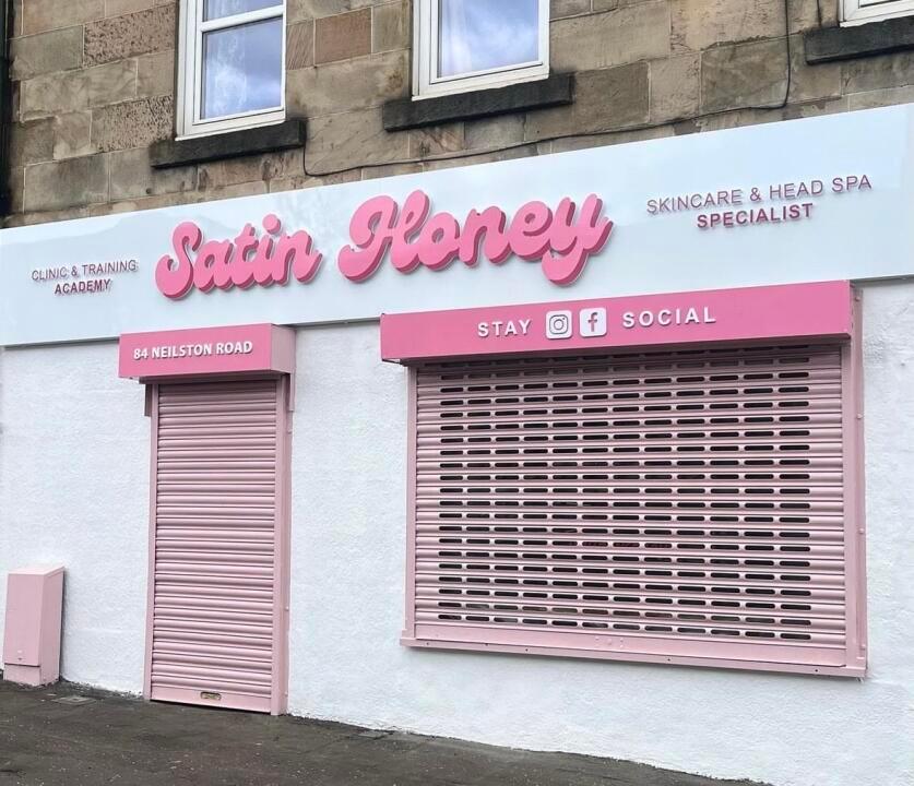 Satin honey image 1