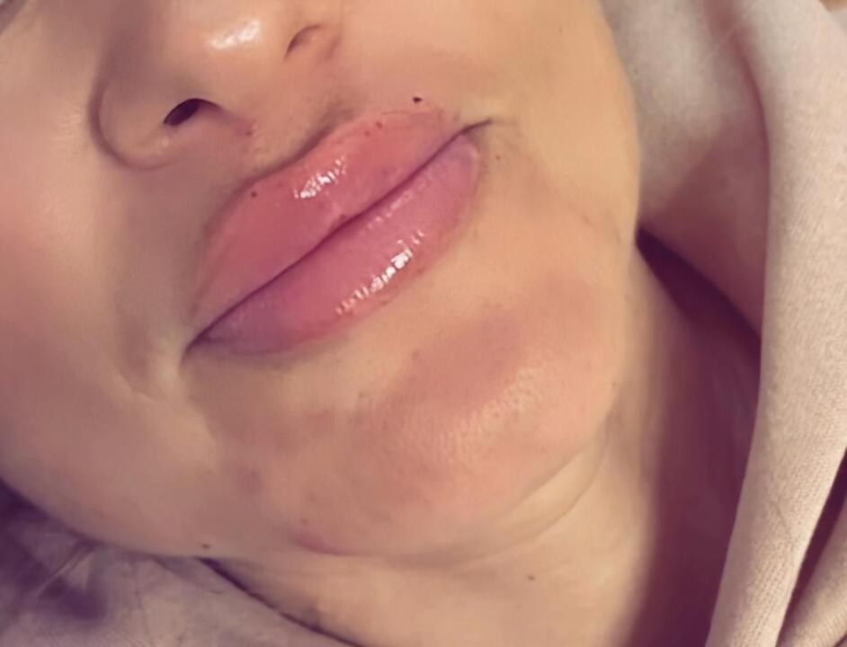 Lia's Beauty and Aesthetic image 2