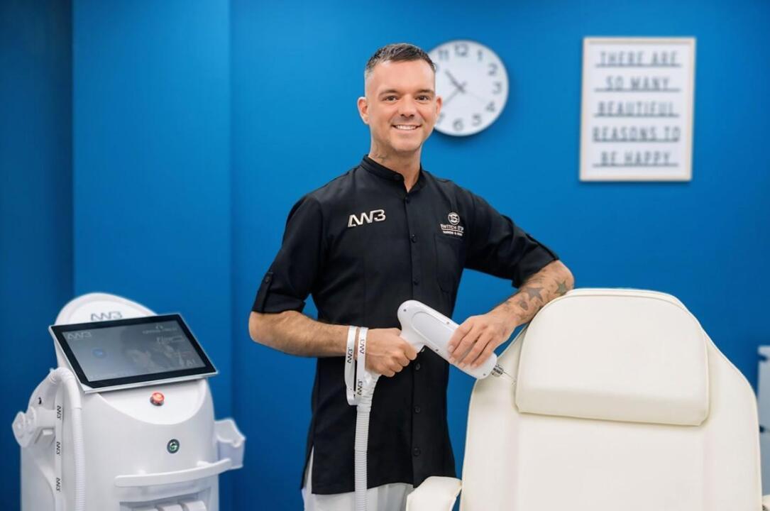 Switch It Up Laser Clinic Tanning and Beauty image 2