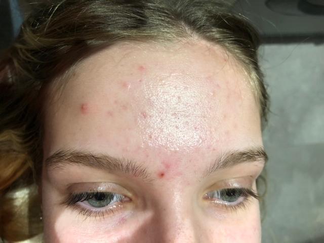 look before Eyebrow Tint treatment