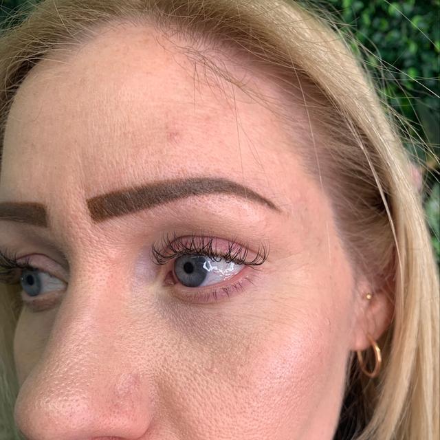 before Eyelash Extensions