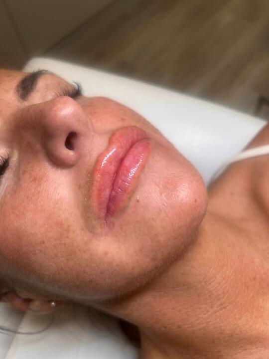 Bevs salon image 3