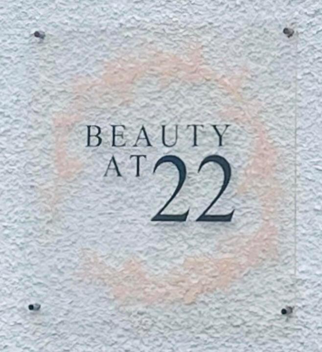 Beauty at 22 Nailsea image 1