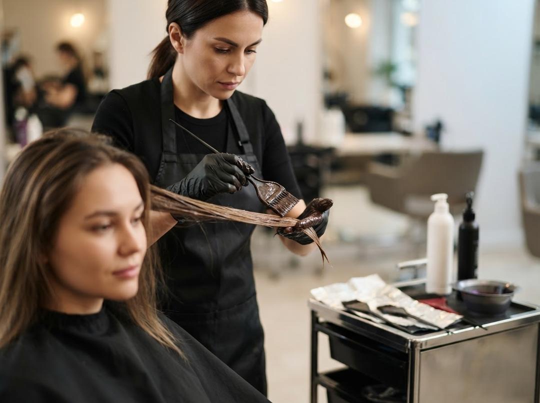 How Hair Colour works in London?